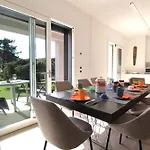 別荘 House Martina Perfect Retreat For Bikers Garage *