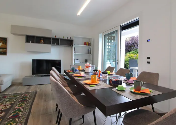 Дом отдыха House Martina Perfect Retreat For Bikers Garage