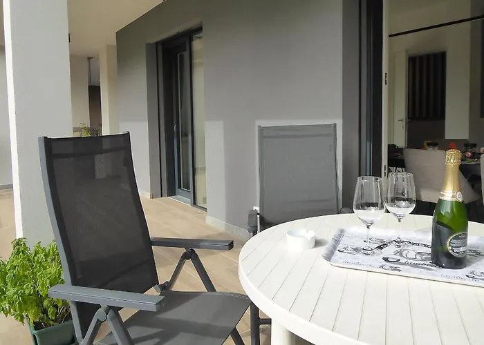 House Martina Perfect Retreat For Bikers Garage Prázdninový dům *